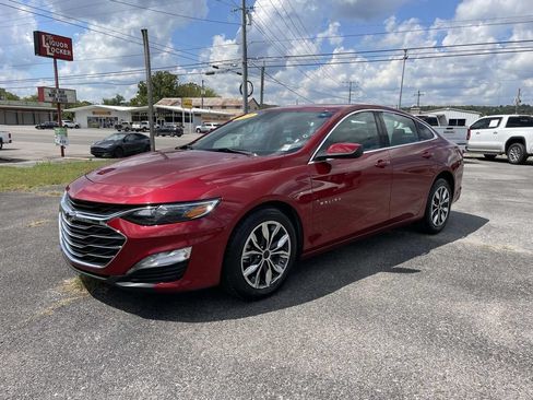Used 2025 Chevrolet Malibu LT FWD image 8