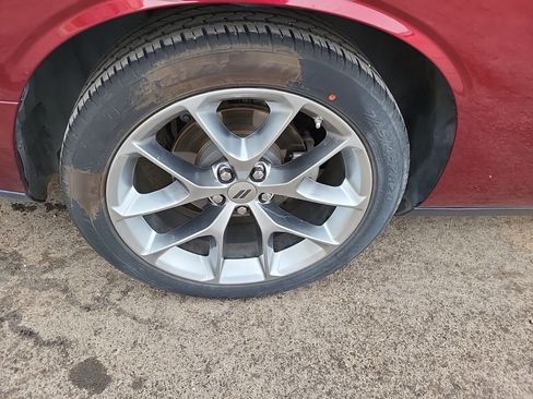 Used 2022 Dodge Challenger GT image 17