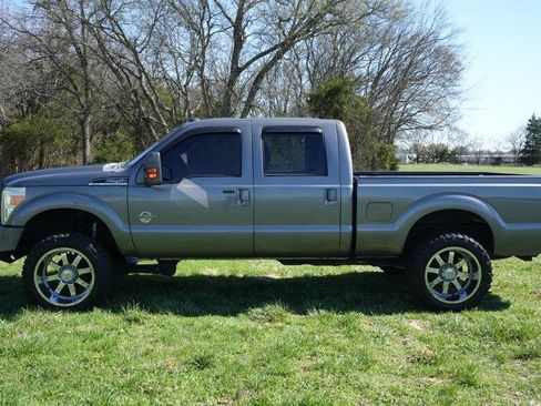 Used 2011 Ford F250 Lariat w/ Lariat Interior Pkg image 6