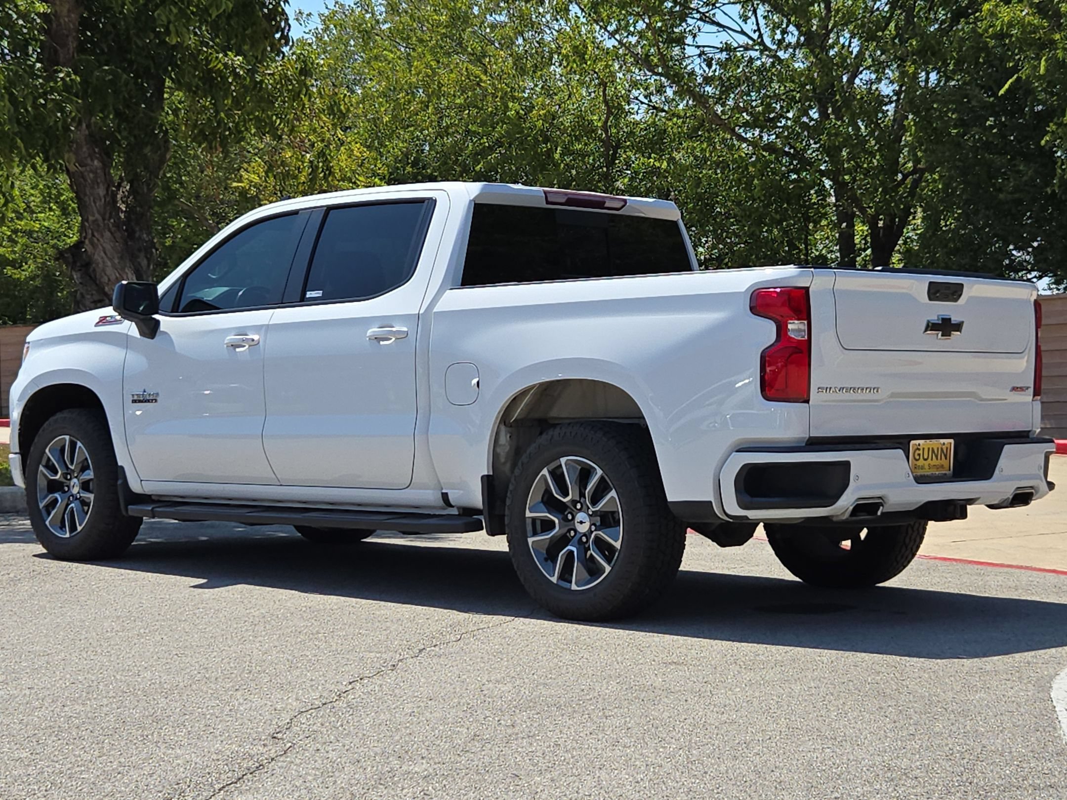 Used 2023 Chevrolet Silverado 1500 RST w/ Texas Edition Plus AWD/4WD image 5