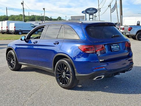 Used 2021 Mercedes-Benz GLC 300 4MATIC image 6