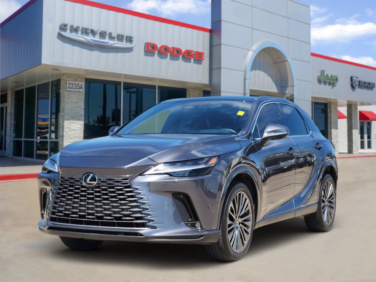 Used 2025 Lexus RX 450h AWD w/ Convenience Package image 2