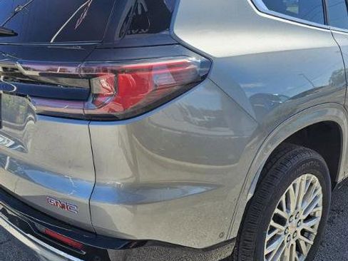 New 2026 GMC Acadia Denali w/ Super Cruise Package image 11