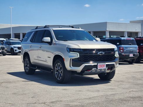 Used 2023 Chevrolet Tahoe Z71 w/ Off-Road Capability Package AWD/4WD image 3
