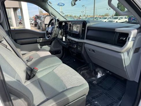 Used 2024 Ford F350 XLT AWD/4WD image 25