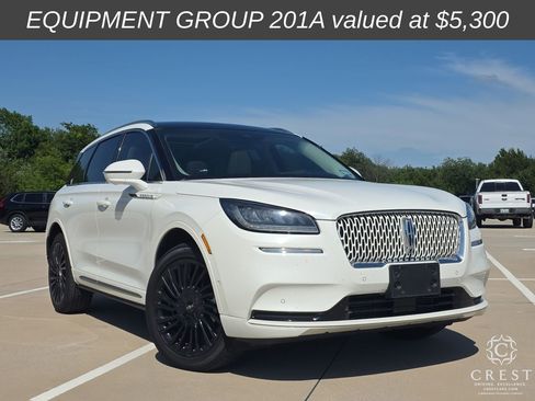 Used 2022 Lincoln Corsair Reserve w/ Equipment Group 201A FWD image 1