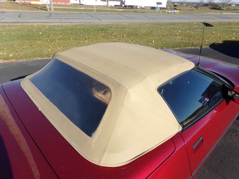 Used 1990 Chevrolet Corvette Convertible image 14