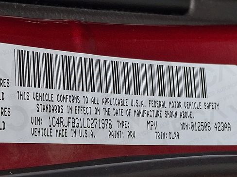 Used 2020 Jeep Grand Cherokee Limited w/ Luxury Group II image 28