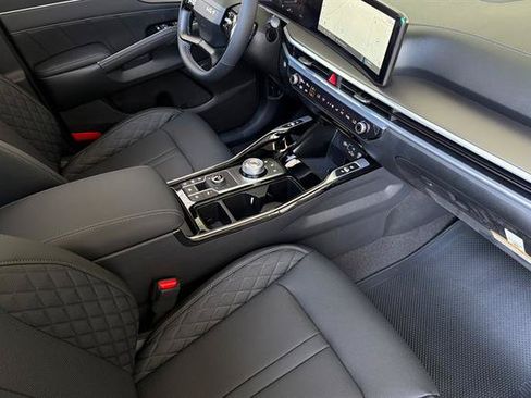 New 2026 Kia Sorento SX Prestige AWD/4WD image 19