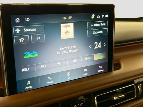 Used 2021 Lincoln Aviator Reserve w/ Equipment Group 202A AWD/4WD image 15