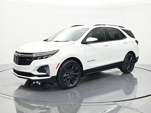 Used 2022 Chevrolet Equinox RS w/ Infotainment Package FWD image 1