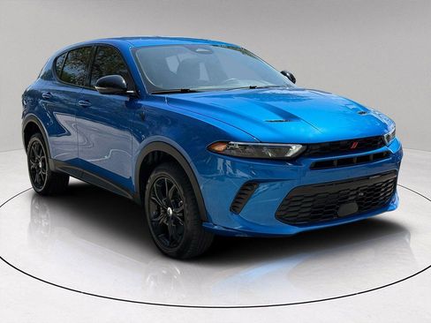 Used 2024 Dodge Hornet GT w/ GT Blacktop Package image 7