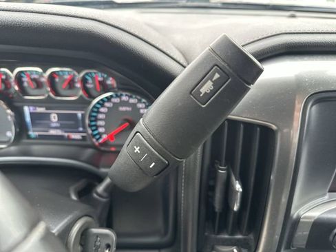 Used 2017 Chevrolet Silverado 1500 LTZ Z71 w/ Midnight Edition image 17