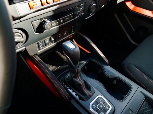 New 2026 Nissan Frontier PRO-4X w/ Pro-4x Convenience Package image 19