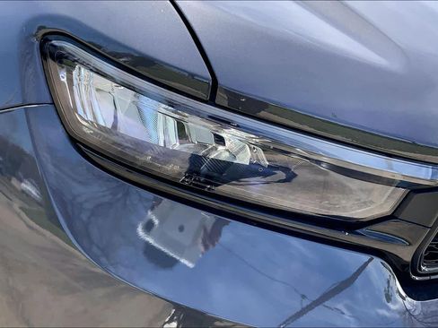 Used 2025 Jeep Grand Cherokee L Limited w/ Luxury Tech Group II image 27