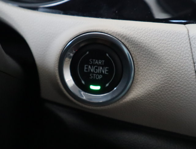 Used 2022 Buick Encore GX Essence w/ Advanced Technology Package FWD image 35