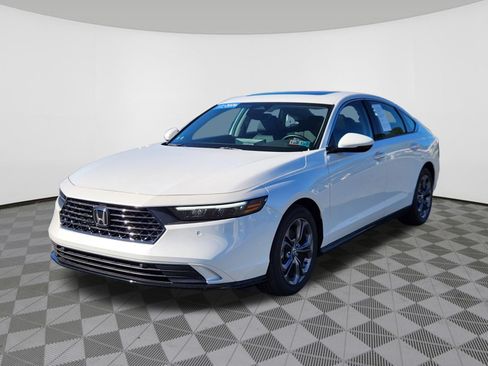 Used 2026 Honda Accord EX-L image 2