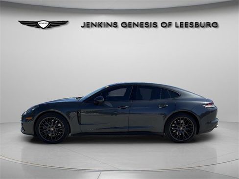 Used 2021 Porsche Panamera image 15