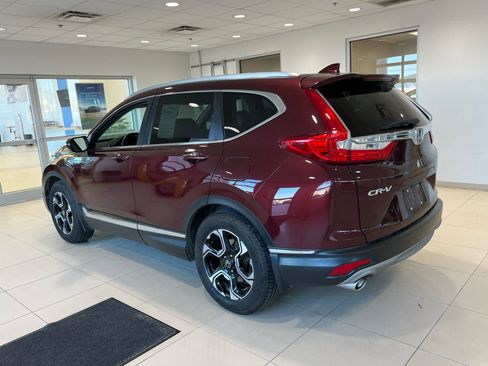 Used 2019 Honda CR-V Touring image 5