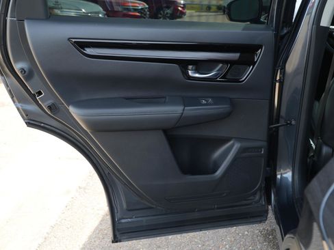 Used 2025 Honda CR-V EX-L image 18