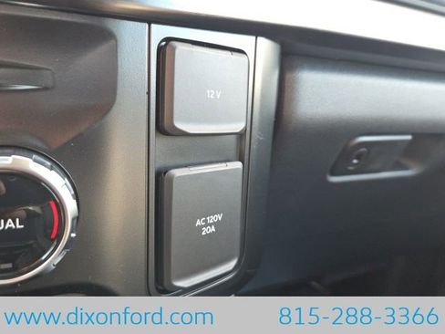 New 2026 Ford F250 Lariat w/ Black Appearance Package image 31