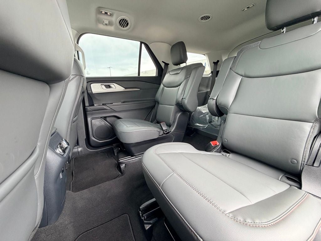 New 2026 Ford Explorer Active w/ Active Comfort Package RWD image 11