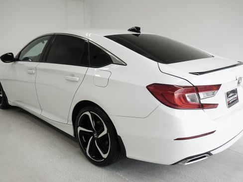 Used 2022 Honda Accord Sport image 36