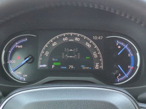 Used 2020 Toyota RAV4 XSE image 27