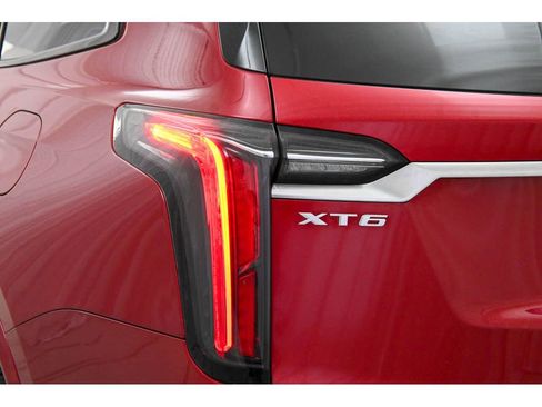 Certified 2023 Cadillac XT6 Sport w/ Platinum Package image 26