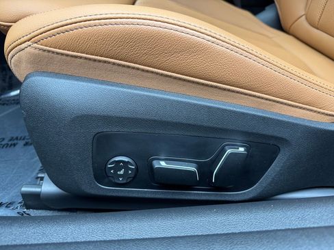 Certified 2024 BMW 440i xDrive Coupe w/ Premium Package image 11