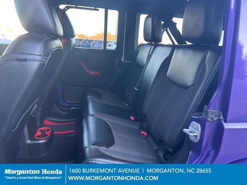 Used 2016 Jeep Wrangler Unlimited Sahara image 27