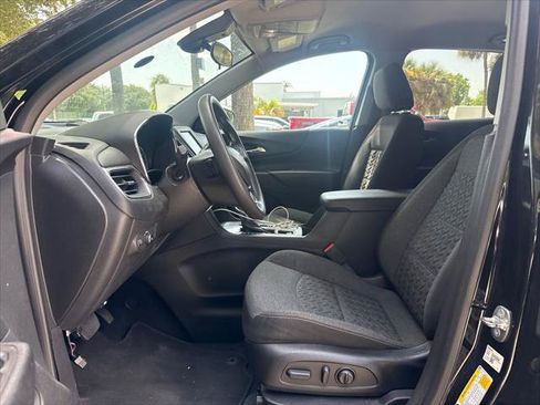 Used 2023 Chevrolet Equinox LT FWD image 13