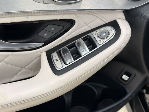 Used 2019 Mercedes-Benz GLC 43 AMG 4MATIC image 29