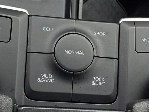 Used 2024 Toyota Grand Highlander Limited image 24