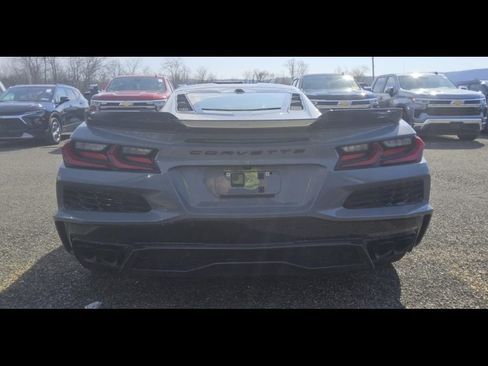 Used 2024 Chevrolet Corvette E-Ray w/ ZER Performance Package AWD/4WD image 8