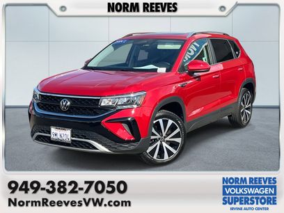 Certified 2024 Volkswagen Taos SE w/ Panoramic Sunroof Package