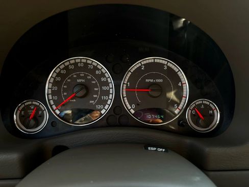 Used 2006 Jeep Liberty Limited image 30