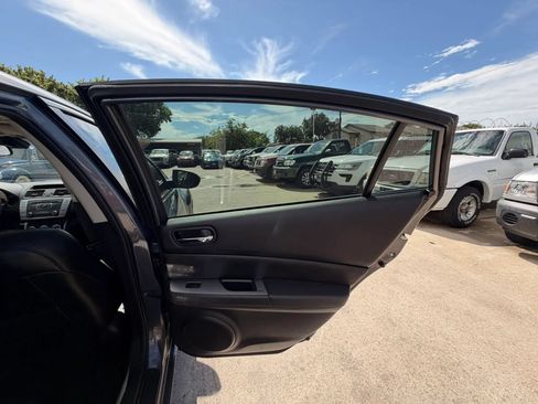Used 2009 MAZDA MAZDA6 s Touring w/ Moonroof & Bose Pkg FWD image 32