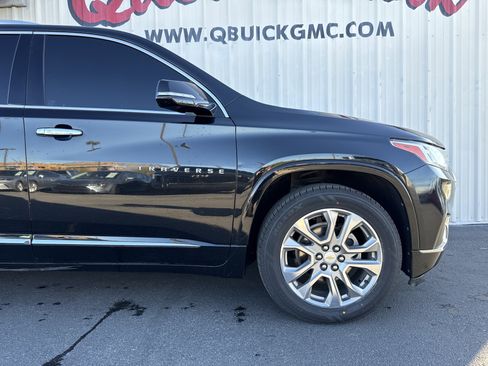 Used 2018 Chevrolet Traverse Premier w/ Driver Confidence II Package image 11