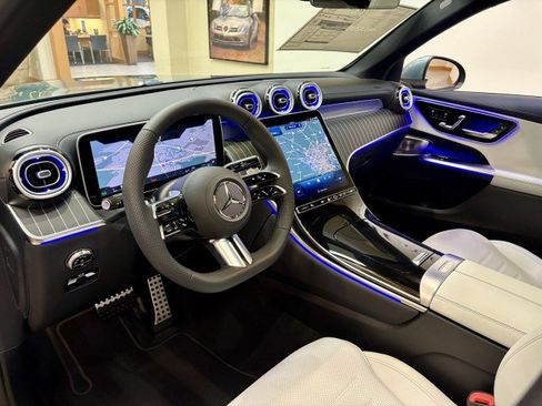 New 2026 Mercedes-Benz GLC 300 GLC 300 image 9
