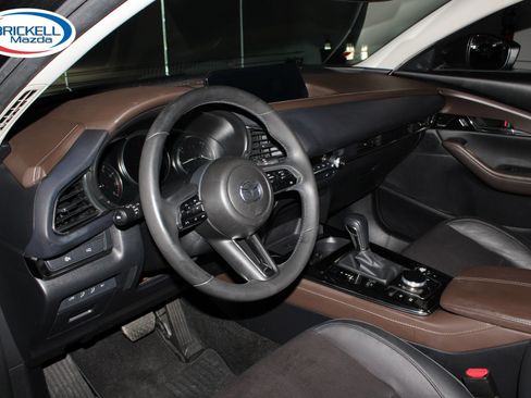 Used 2024 MAZDA CX-30 AWD 2.5 S w/ Premium Package image 23