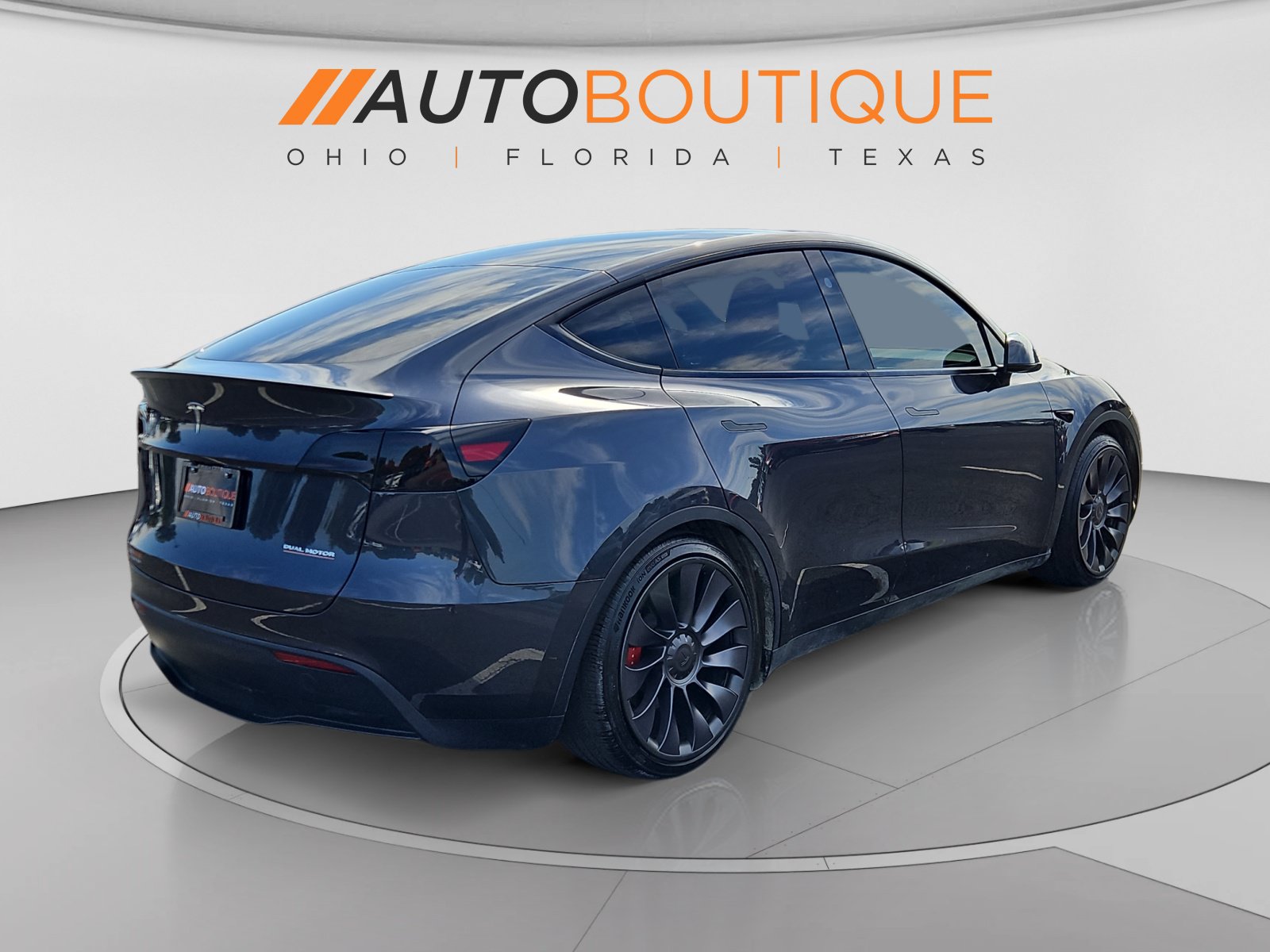 Used 2025 Tesla Model Y Performance AWD/4WD image 5