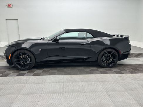 Used 2023 Chevrolet Camaro LT w/ RS Package RWD image 2