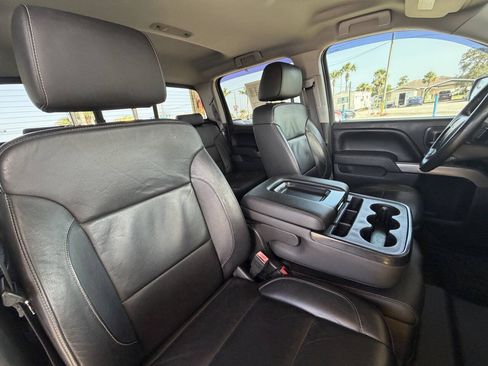 Used 2017 Chevrolet Silverado 1500 LT w/ All Star Edition RWD image 12