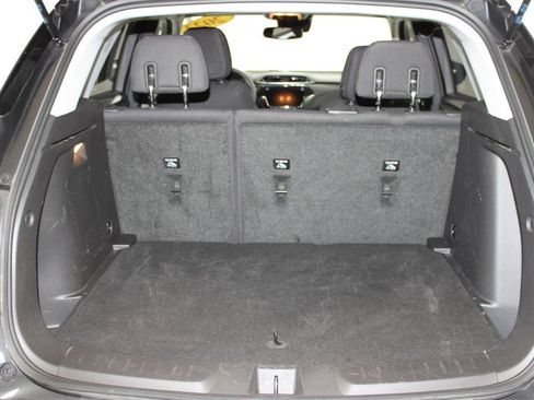 Used 2023 Chevrolet TrailBlazer LT w/ Convenience Package image 17