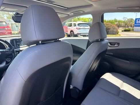 Used 2019 Hyundai Kona Limited AWD/4WD image 21