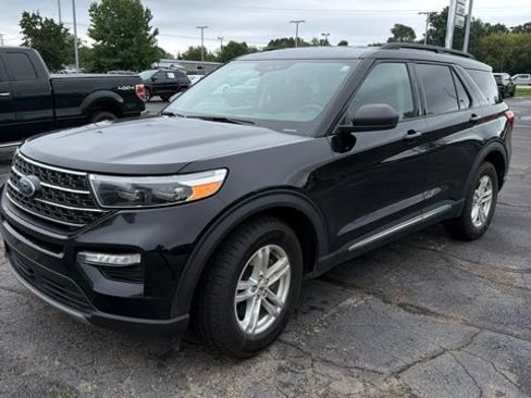 Used 2020 Ford Explorer XLT w/ Equipment Group 202A AWD/4WD image 1