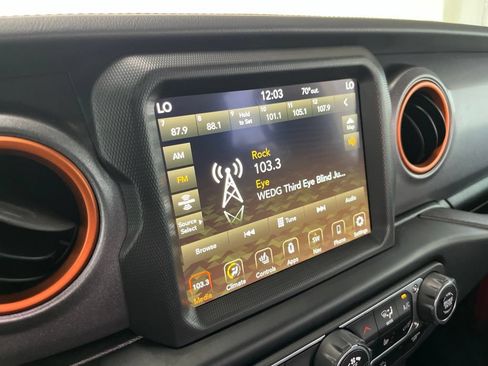 Used 2023 Jeep Gladiator Mojave w/ Cold Weather Group AWD/4WD image 11