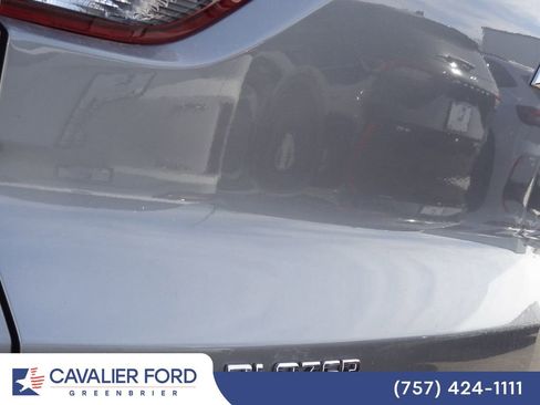 Used 2023 Chevrolet TrailBlazer LT FWD image 7