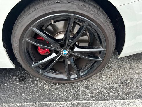 Used 2023 BMW 330i Sedan w/ M Sport Package RWD image 7